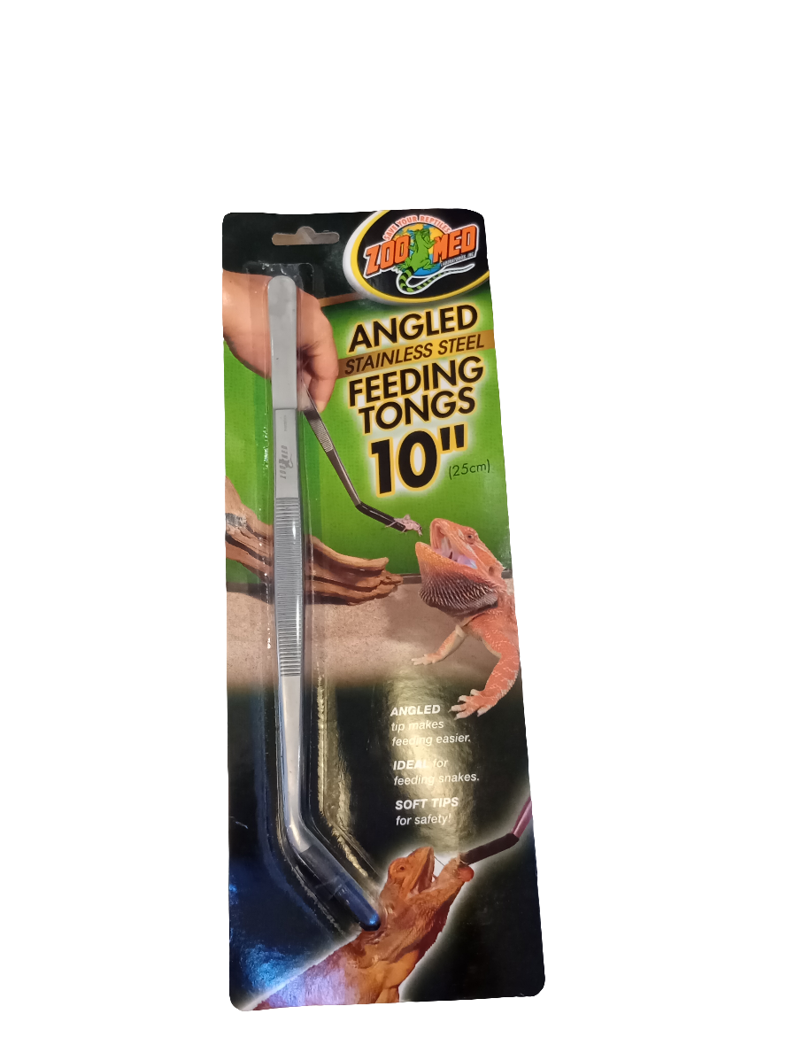 Packaging for the Zoo Med Angled Feeding Tongs 10 showcases a reptile and hands utilizing the tongs. Highlights include angled tips and soft tips for safe reptile feeding.